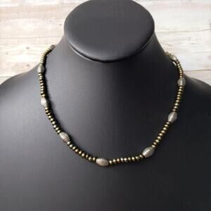 Vintage Necklace Metallic Tones Wire Necklace